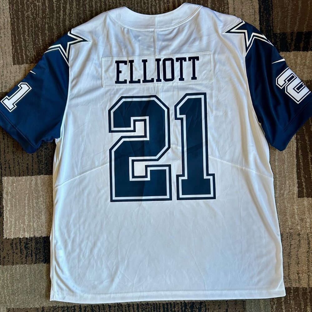 Dallas Cowboys Ezekiel Elliot Jersey by Nike